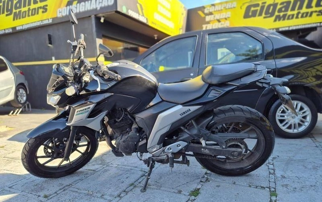 imagem-https://www.socarrao.com.br/sc-vehicle-images-prod/3493757/1787917205970-8425387_0_B_a5b245afcc.jpeg