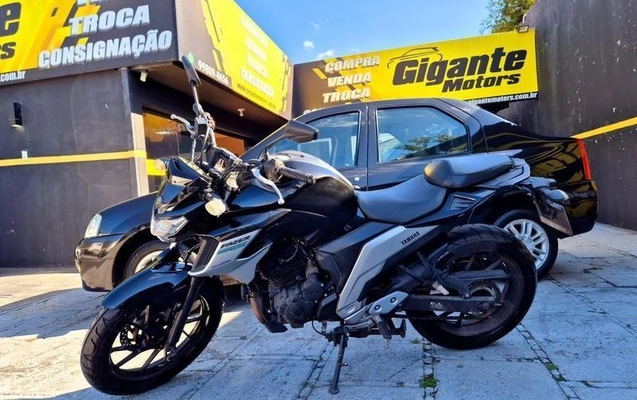 imagem-https://www.socarrao.com.br/sc-vehicle-images-prod/3493757/1787917205978-8425387_2_B_459f7caedd.jpeg