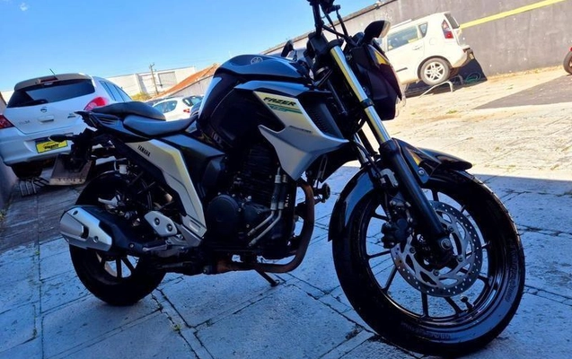 imagem-https://www.socarrao.com.br/sc-vehicle-images-prod/3493757/1787917205986-8425387_5_B_d5ea7556f5.jpeg