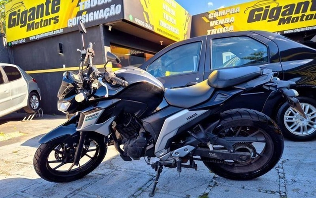 imagem-https://www.socarrao.com.br/sc-vehicle-images-prod/3493757/1787917205988-8425387_5_B_63be22445e.jpeg
