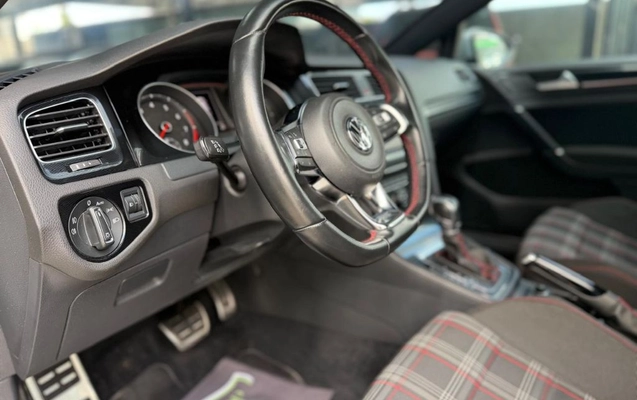 imagem-https://www.socarrao.com.br/sc-vehicle-images-prod/3493782/1788349389899-gb-02323cf.jpg