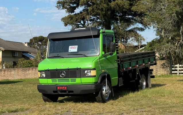 imagem-https://www.socarrao.com.br/sc-vehicle-images-prod/3493798/1787918729340-q6vZFYSRFI2FNOFnBoZoAd6tbfeARNKL.jpg