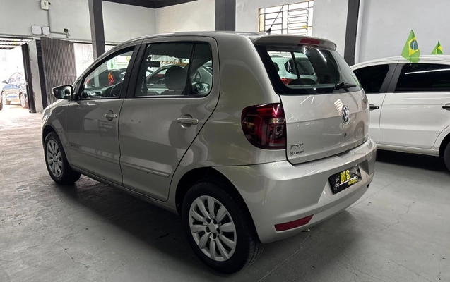 imagem-https://www.socarrao.com.br/sc-vehicle-images-prod/3493805/1787918928214-V2hhdHNBcHAgSW1hZ2UgMjAyNi0wNy0wNiBhdCAwOC41NS41OC5qcGVn.jpeg