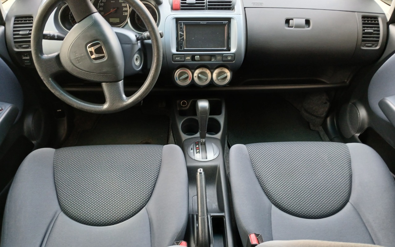 imagem-https://www.socarrao.com.br/sc-vehicle-images-prod/3493812/1787919079744-MTc4NzkxODU1MTI5NTgyOTc0NDk3NDkyMDY0Mzg0NDguanBn.jpg
