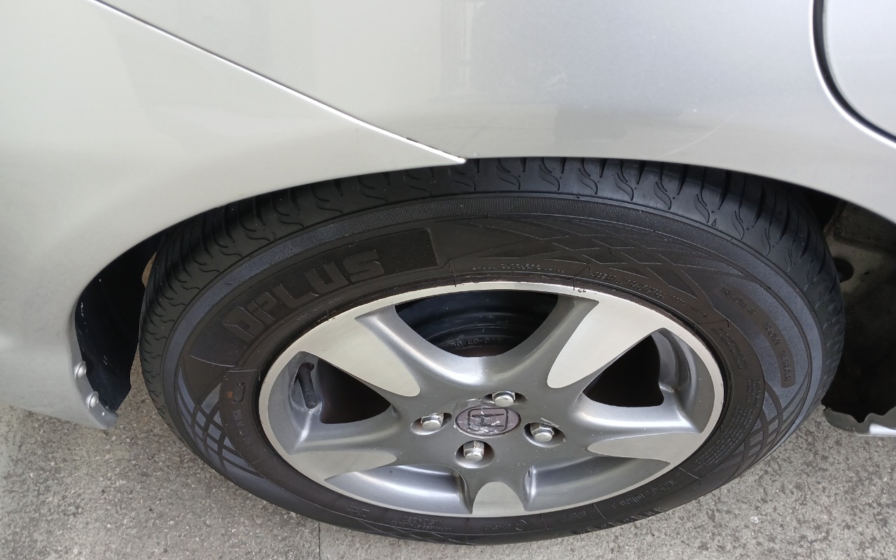 imagem-https://www.socarrao.com.br/sc-vehicle-images-prod/3493812/1787919080801-MTc4NzkxODkwNzU3MDM4NDQyODQwODk5MjgzNTQyODAuanBn.jpg