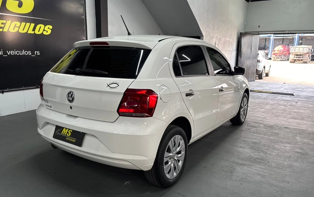 imagem-https://www.socarrao.com.br/sc-vehicle-images-prod/3493813/1787919106187-V2hhdHNBcHAgSW1hZ2UgMjAyNi0wNC0xMyBhdCAwOS40Ni4zOC5qcGVn.jpeg