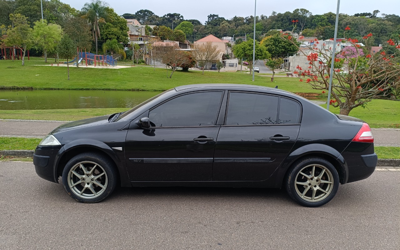 imagem-https://www.socarrao.com.br/sc-vehicle-images-prod/3494100/1787919860915-SU1HXzIwMjYwODI2XzA5MTgxOC5qcGc.jpg