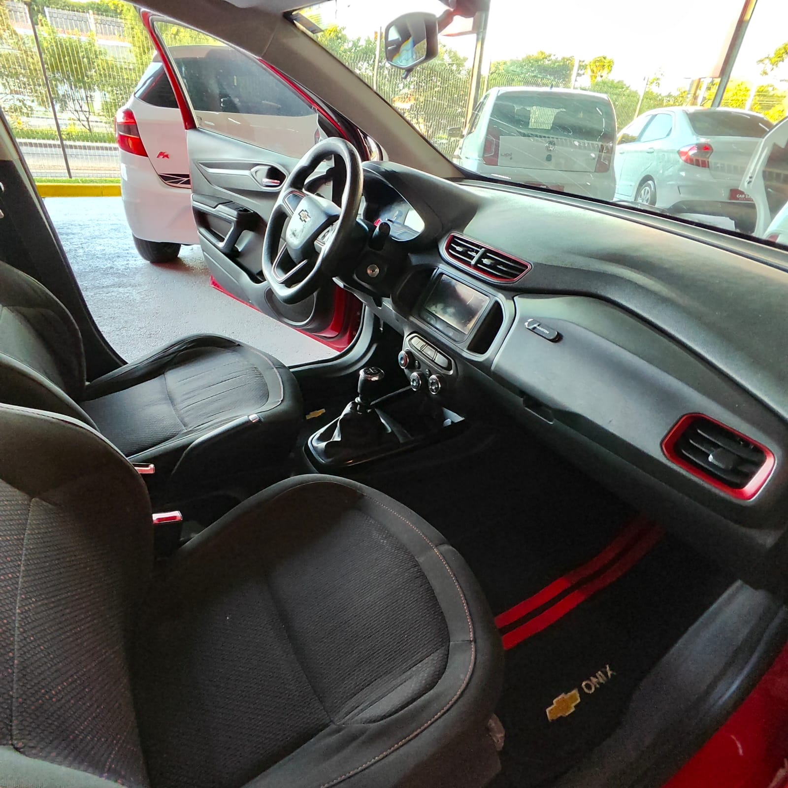 imagem-https://www.socarrao.com.br/sc-vehicle-images-prod/3495/1769987768533-7262888OR_1769969539_30_200.jpg