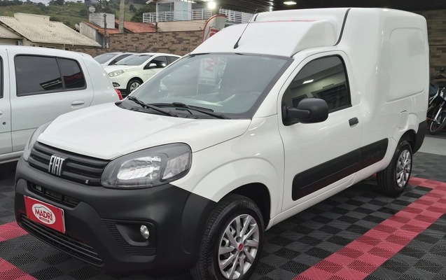 imagem-https://www.socarrao.com.br/sc-vehicle-images-prod/3495137/1788183715483-003_f4abfbfc401931f5e0cdda86460d6ed7.jpg
