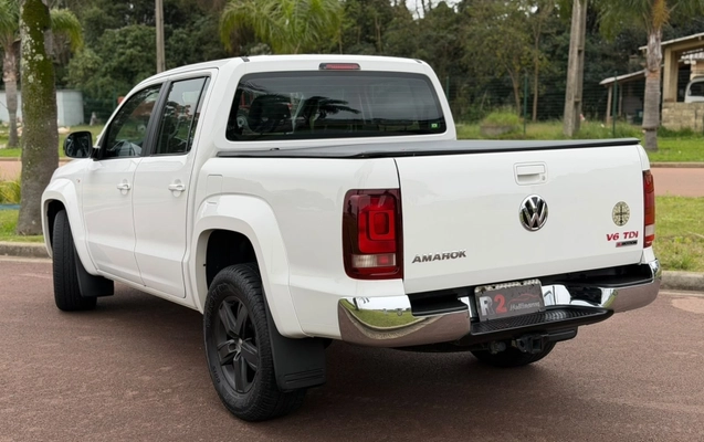 imagem-https://www.socarrao.com.br/sc-vehicle-images-prod/3495313/1787920110374-WiW3aELSf5PuSarALjXUDtHuVufaUdak.jpg