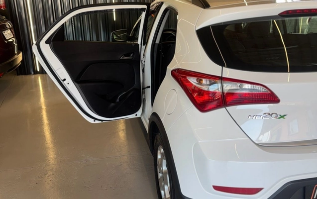 imagem-https://www.socarrao.com.br/sc-vehicle-images-prod/3496423/1787920707456-gb-77503e4.jpeg