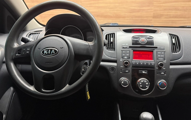 imagem-https://www.socarrao.com.br/sc-vehicle-images-prod/3497281/1787921355771-BKAu75QifWgk0x4mqu0YtrDtk05OcYPY.jpg