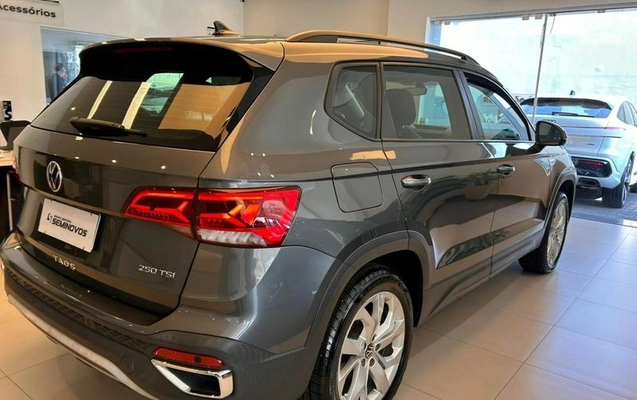 imagem-https://www.socarrao.com.br/sc-vehicle-images-prod/3497285/1787921532724-8425722_4_B_9f63834d63.jpeg