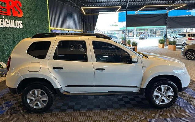 imagem-https://www.socarrao.com.br/sc-vehicle-images-prod/3497289/1787921621639-8412124_7_B_83ae7add39.jpeg