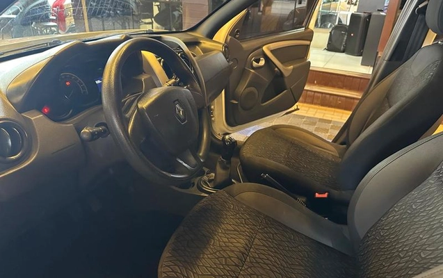 imagem-https://www.socarrao.com.br/sc-vehicle-images-prod/3497289/1787921621642-8412124_9_B_c8cba5da02.jpeg