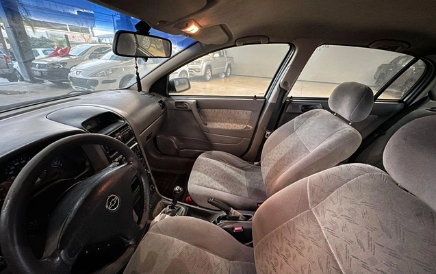 imagem-https://www.socarrao.com.br/sc-vehicle-images-prod/3497291/1787921789639-9b802693844746608d3650c5068da367_1787921722401.jpg