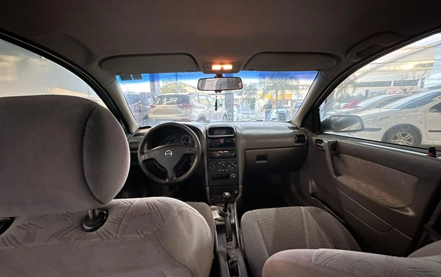imagem-https://www.socarrao.com.br/sc-vehicle-images-prod/3497291/1787921789655-20c264c545a84d06959fb4f7e7ddd431_1787921722423.jpg