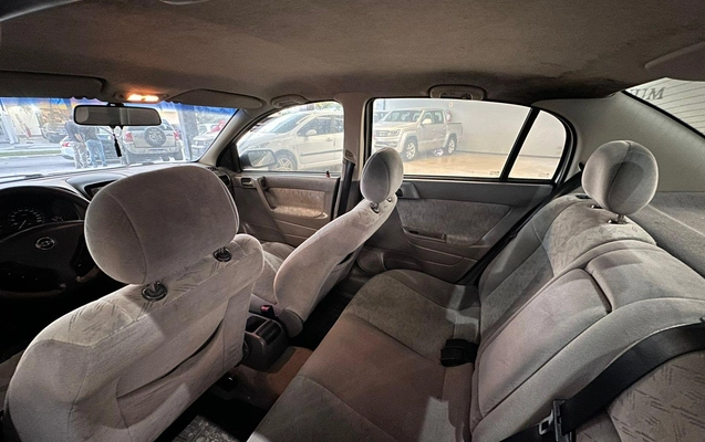 imagem-https://www.socarrao.com.br/sc-vehicle-images-prod/3497291/1787921789657-45dad4700a8a451b969bdeb8c391a5d6_1787921722429.jpg