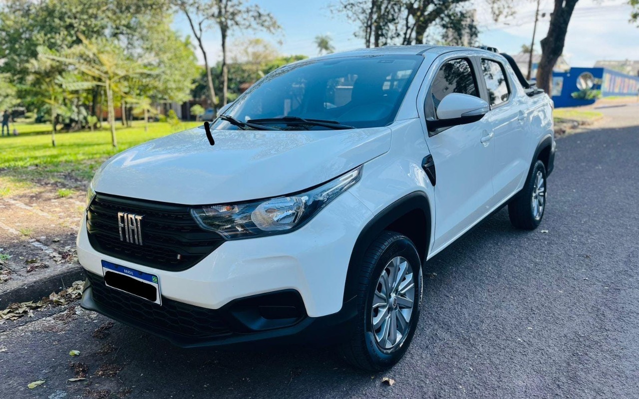 Fiat Strada 2023 Branco — foto 1 de 3