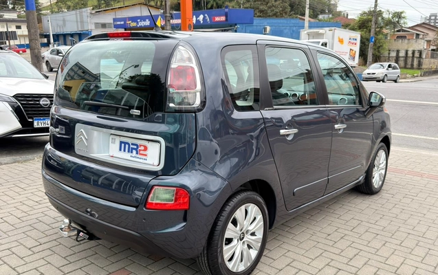 imagem-https://www.socarrao.com.br/sc-vehicle-images-prod/3497331/1787922996062-003_dbf845dd0bbdff67e2fafbee28ca5069.jpeg