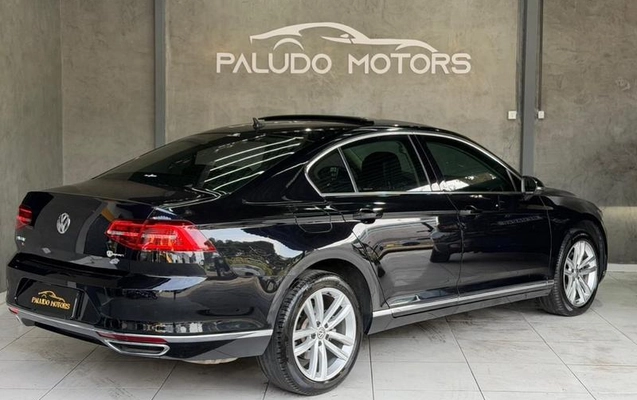imagem-https://www.socarrao.com.br/sc-vehicle-images-prod/3497355/1789350902273-8424500_16_B_931e8af7d1.jpeg