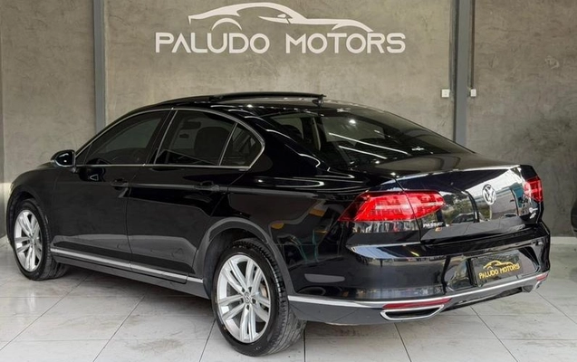 imagem-https://www.socarrao.com.br/sc-vehicle-images-prod/3497355/1789350902289-8424500_22_B_e90a17f066.jpeg