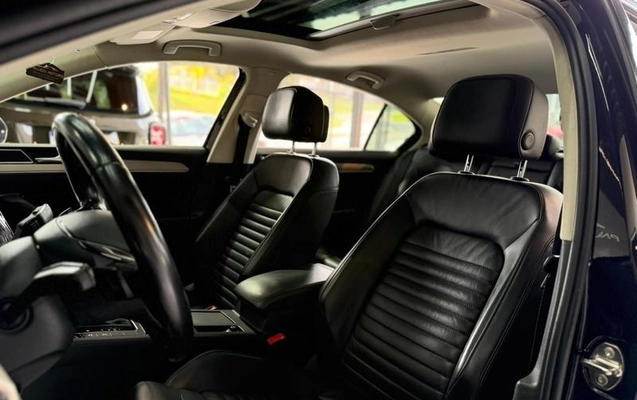 imagem-https://www.socarrao.com.br/sc-vehicle-images-prod/3497355/1789350902364-8424500_13_B_ae78f26bd6.jpeg
