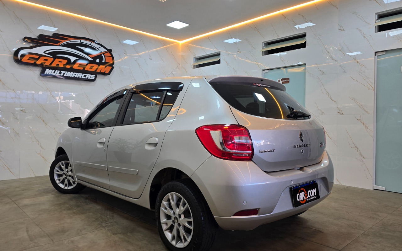 imagem-https://www.socarrao.com.br/sc-vehicle-images-prod/3497362/1787923483748-NS5qcGc.jpg