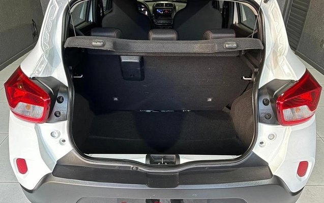 imagem-https://www.socarrao.com.br/sc-vehicle-images-prod/3497392/1788793774300-8416537_12_B_98848cdf23.jpeg