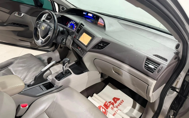 imagem-https://www.socarrao.com.br/sc-vehicle-images-prod/3497395/1788803786354-786049a197034e72998c8dbbb0f27579_1785357510791.jpg