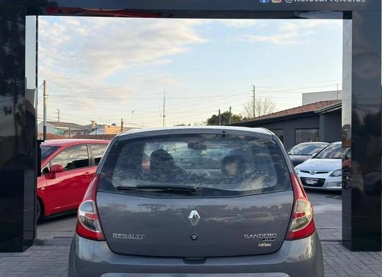 imagem-https://www.socarrao.com.br/sc-vehicle-images-prod/3497396/1787952919232-8404946_1_B_320d25c576.jpeg
