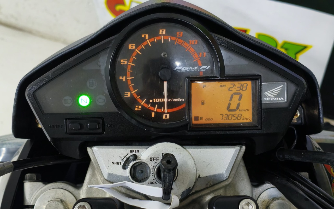 imagem-https://www.socarrao.com.br/sc-vehicle-images-prod/3497429/1787924230496-SU1HLTIwMjYwODI3LVdBMDAzMS5qcGc.jpg