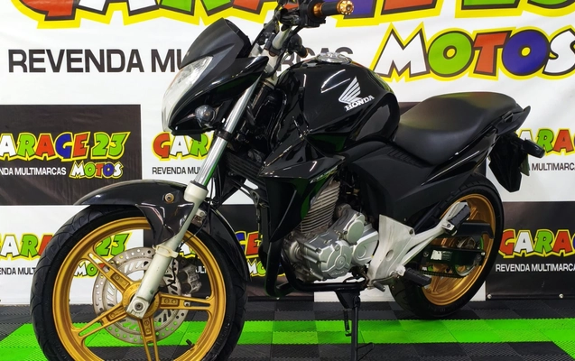imagem-https://www.socarrao.com.br/sc-vehicle-images-prod/3497429/1787924230556-SU1HLTIwMjYwODI3LVdBMDAzNS5qcGc.jpg