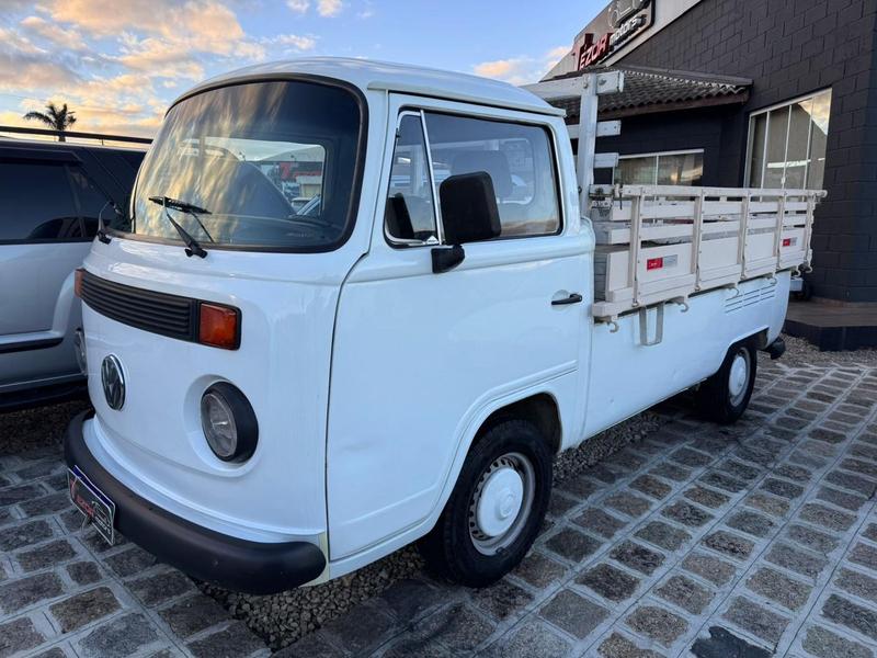 Volkswagen Kombi Pick-Up 1998 Branco — foto 1 de 3