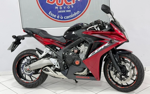 imagem-https://www.socarrao.com.br/sc-vehicle-images-prod/3497525/1787924526969-V2hhdHNBcHAgSW1hZ2UgMjAyNi0wOC0yOCBhdCAxMC4zMi4zMS5qcGVn.jpeg