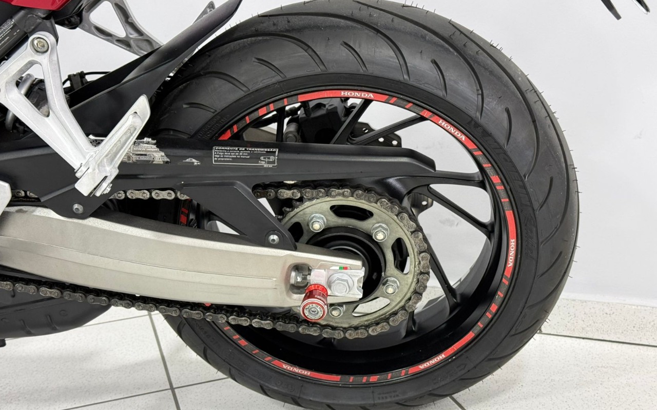 imagem-https://www.socarrao.com.br/sc-vehicle-images-prod/3497525/1787924527848-V2hhdHNBcHAgSW1hZ2UgMjAyNi0wOC0yOCBhdCAxMC4zMi4zMyAoMikuanBlZw.jpeg