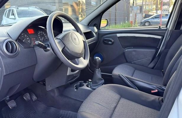 imagem-https://www.socarrao.com.br/sc-vehicle-images-prod/3497527/1788360862625-8241986_7_B_a1947679a1.jpeg