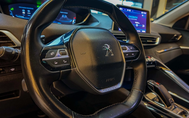 imagem-https://www.socarrao.com.br/sc-vehicle-images-prod/3497544/1787924782827-b6bcd3aa-56c8-4164-ac9c-c9f90a8e671f.jpg