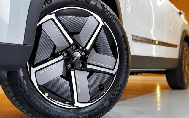 imagem-https://www.socarrao.com.br/sc-vehicle-images-prod/3497782/1789139024863-8395248_4_B_8ec351537f.jpeg
