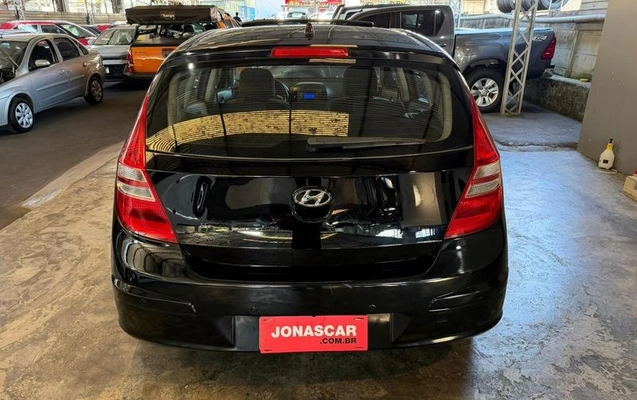 imagem-https://www.socarrao.com.br/sc-vehicle-images-prod/3497783/1787926570193-8369611_9_B_6b36880382.jpeg