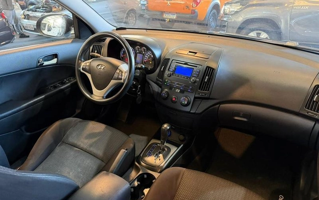 imagem-https://www.socarrao.com.br/sc-vehicle-images-prod/3497783/1787926570205-8369611_1_B_0e9fd4a4b9.jpeg