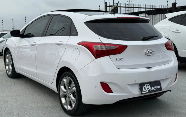 imagem-https://www.socarrao.com.br/sc-vehicle-images-prod/3497794/1788964562146-003_4c8a7c5beebf2d32318440650e54d39a.jpeg