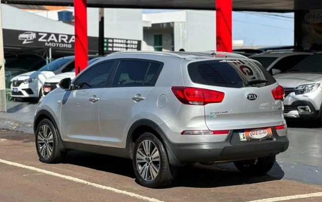 imagem-https://www.socarrao.com.br/sc-vehicle-images-prod/3497861/1787927038753-1787926908421.7.jpg