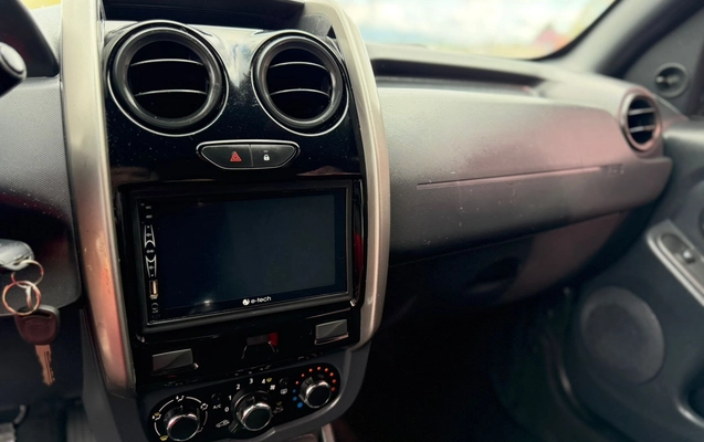 imagem-https://www.socarrao.com.br/sc-vehicle-images-prod/3497889/1787927328251-cb64fb8b-af50-4daa-9847-a2de5033a4d9.jpg
