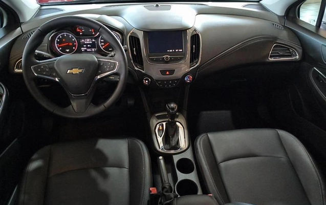 imagem-https://www.socarrao.com.br/sc-vehicle-images-prod/3497908/1789158554792-8423874_4_B_09177acd6a.jpeg