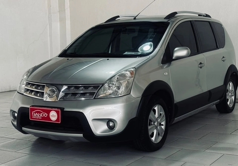 Nissan LIVINA 2014 Prata — foto 1 de 3