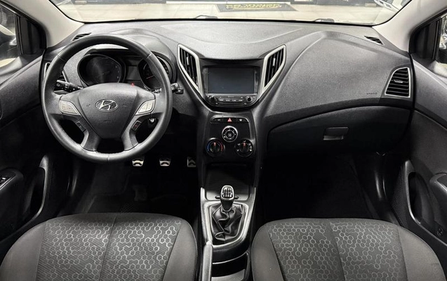 imagem-https://www.socarrao.com.br/sc-vehicle-images-prod/3497932/1787929360210-8390022_7_B_56d02d29b5.jpeg