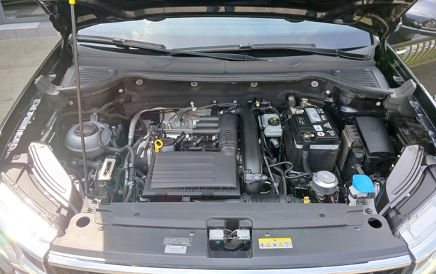 imagem-https://www.socarrao.com.br/sc-vehicle-images-prod/3498474/1787929217154-MTc4NzkyOTAwNTAyOTM2NjYwOTgzMTE3MzQ3OTkwMjAuanBn.jpg