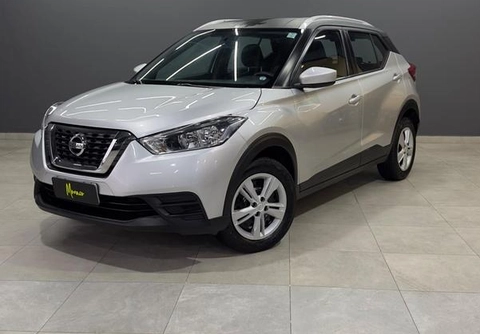 Nissan KICKS 2018 Prata — foto 1 de 3