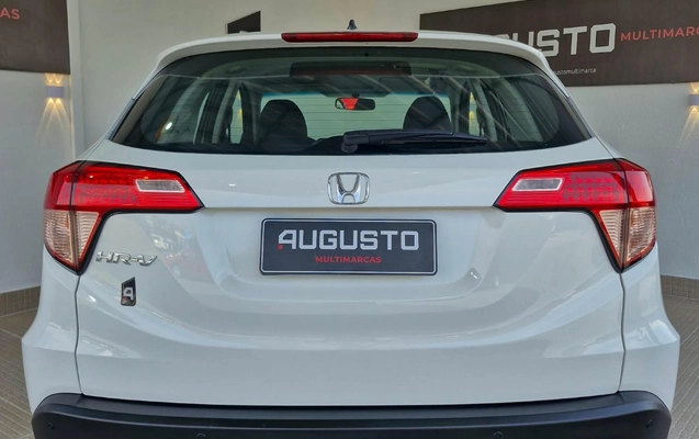 imagem-https://www.socarrao.com.br/sc-vehicle-images-prod/3498481/1787929318868-bfb5d9fcdfa245ca8034f958926bddf0_1787929209439.jpg
